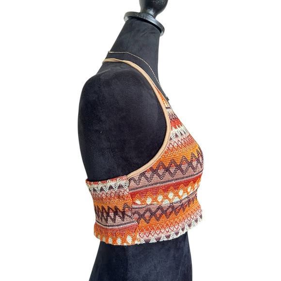 Woman’s Medium BOHO Halter Chevron Knit Top in Earthy Tones - Picture 4 of 6